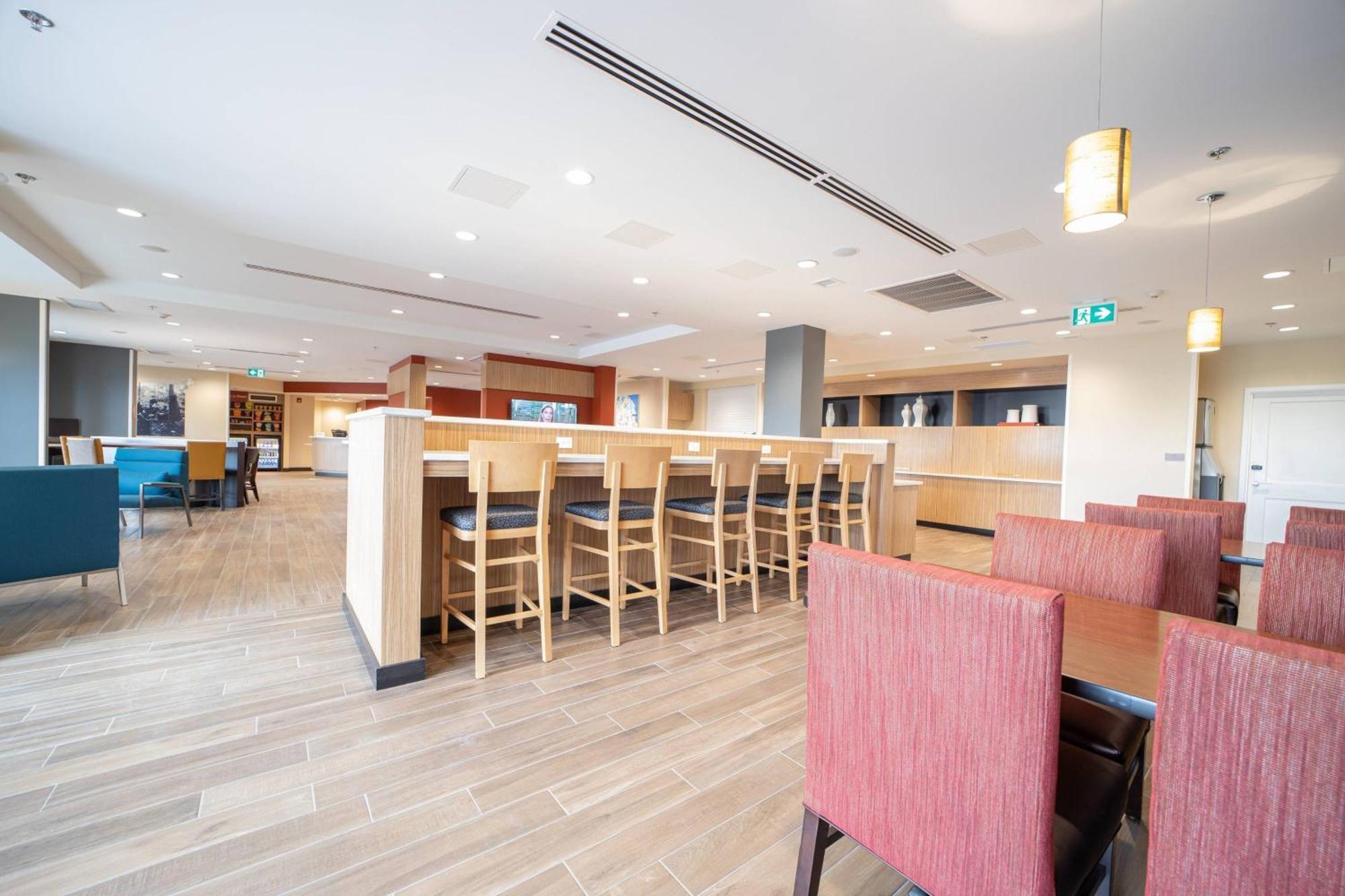 Towneplace Suites By Marriott Petawawa Εξωτερικό φωτογραφία